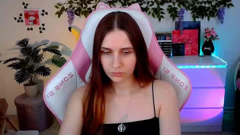 alicecharmy online show from 17, 4, 2026