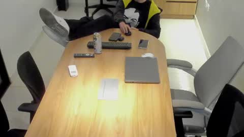 Snapshot of alicecoffin chatting on 24, 6, 2026 alicecoffin online show from 24, 6, 2026