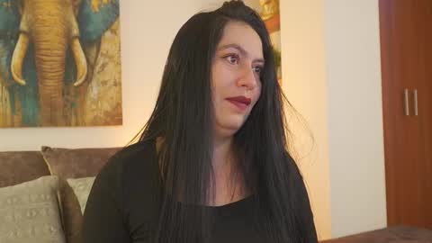 Alice Corner online show from 3, 12, 2025