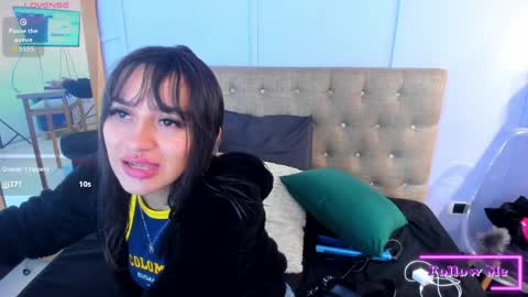 Snapshot of alicecoule chatting on 7, 6, 2026 Alice online show from 7, 6, 2026