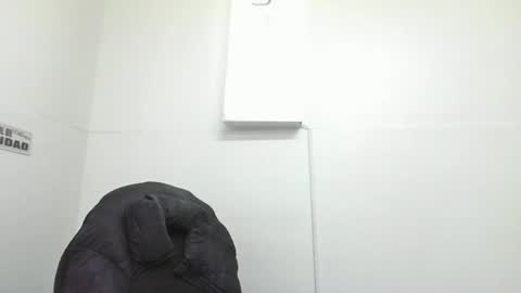 Snapshot of alicee16 chatting on 11, 1, 2025 alicee16 online show from 11, 1, 2025