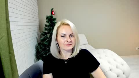 Snapshot of alicee__grace chatting on 3, 12, 2024 Alicee online show from 3, 12, 2024