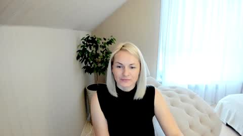 Snapshot of alicee__grace chatting on 9, 12, 2024 Alicee online show from 9, 12, 2024