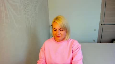 Alicee online show from 28, 4, 2026