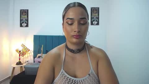 Snapshot of alicee_wild_ chatting on 10, 10, 2025 Alicia 1000 PM - 600 AM COLOMBIAN TIME online show from 10, 10, 2025