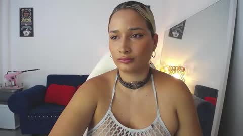 Snapshot of alicee_wild_ chatting on 17, 12, 2025 Alicia 1000 PM - 600 AM COLOMBIAN TIME online show from 17, 12, 2025