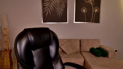 Snapshot of aliceharperx chatting on 21, 1, 2025 Alice online show from 21, 1, 2025