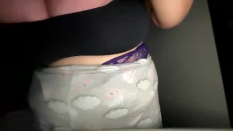 Snapshot of aliceinboobieland chatting on 22, 4, 2026 Aliceinboobieland online show from 22, 4, 2026