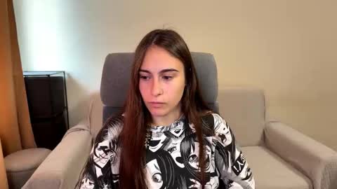 alicekollt online show from 19, 9, 2025