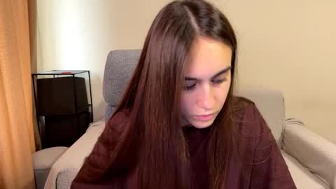 alicekollt online show from 6, 10, 2025