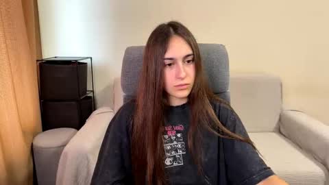 alicekollt online show from 6, 11, 2025