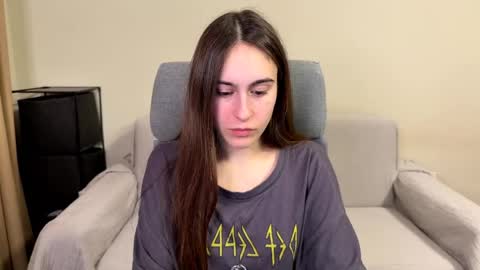 alicekollt online show from 10, 4, 2026