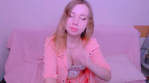 Snapshot of alicemias_ chatting on 8, 6, 2026 Alice online show from 8, 6, 2026