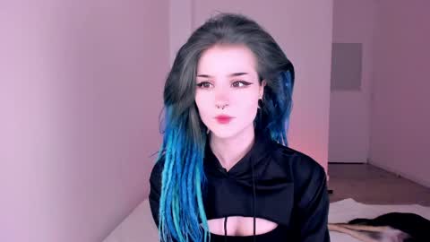Snapshot of alicentity chatting on 31, 5, 2026 Alice online show from 31, 5, 2026