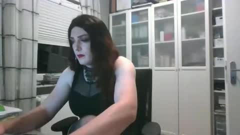 Snapshot of alicesissx13 chatting on 7, 11, 2025 Alice online show from 7, 11, 2025