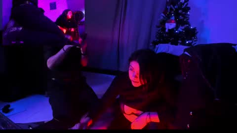 Ms. Alice and Mr. Rabbit online show from 14, 12, 2024