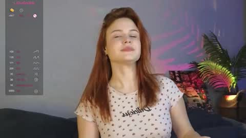 Snapshot of alicewyliee chatting on 1, 11, 2025 Alice online show from 1, 11, 2025