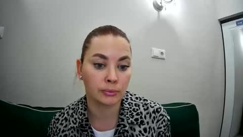 Snapshot of alicexfresh chatting on 21, 11, 2025 AlicexFresh online show from 21, 11, 2025