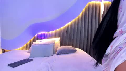 Snapshot of alicia_20_ chatting on 27, 2, 2025 Alice online show from 27, 2, 2025