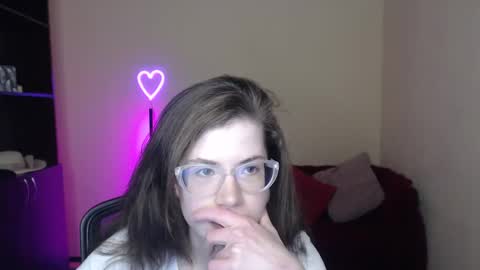 Snapshot of alicia_folow chatting on 7, 2, 2025 Alicia online show from 7, 2, 2025