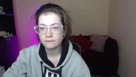 Snapshot of alicia_folow chatting on 9, 2, 2025 Alicia online show from 9, 2, 2025