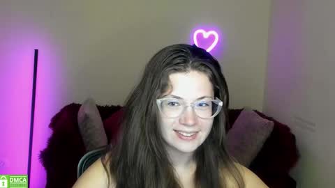 Snapshot of alicia_folow chatting on 16, 9, 2025 Alicia online show from 16, 9, 2025