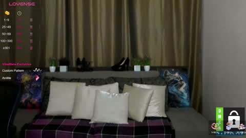 Snapshot of alicia_folow chatting on 5, 10, 2025 Alicia online show from 5, 10, 2025