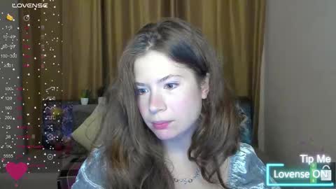 Snapshot of alicia_folow chatting on 15, 11, 2025 Alicia online show from 15, 11, 2025