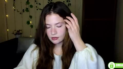 Snapshot of alicia_folow chatting on 20, 11, 2025 Alicia online show from 20, 11, 2025