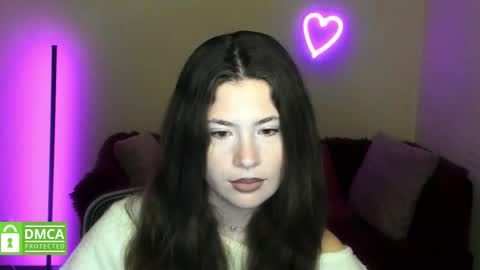 Snapshot of alicia_folow chatting on 26, 11, 2025 Alicia online show from 26, 11, 2025