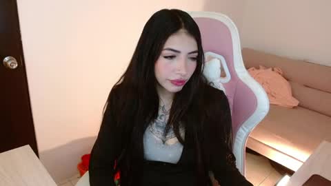 ALICIA  online show from 5, 6, 2026