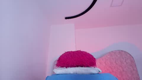 Snapshot of alicia_kyse chatting on 9, 7, 2026 Alicia Kyse online show from 9, 7, 2026