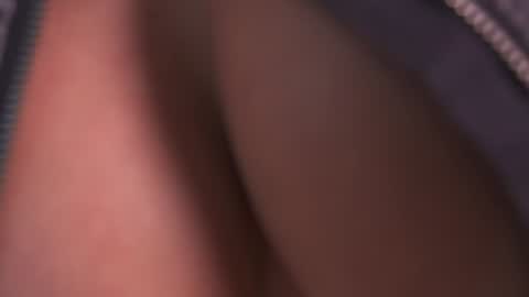 Snapshot of alicia_lang chatting on 19, 9, 2025 Alicia Lang online show from 19, 9, 2025