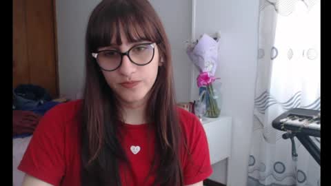 Snapshot of alicia_love29 chatting on 4, 6, 2026 Alice online show from 4, 6, 2026
