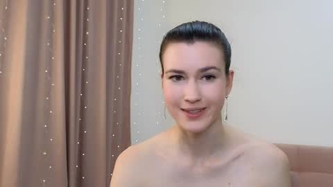 alicianoveli online show from 5, 1, 2025