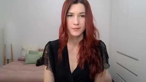 Snapshot of alicianoveli chatting on 4, 2, 2026 alicianoveli online show from 4, 2, 2026