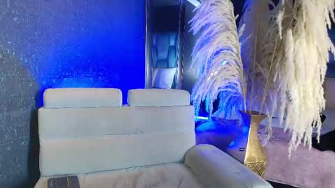 Ali Diaz online show from 20, 4, 2026