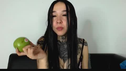    online show from 8, 4, 2026