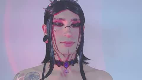     online show from 15, 4, 2026