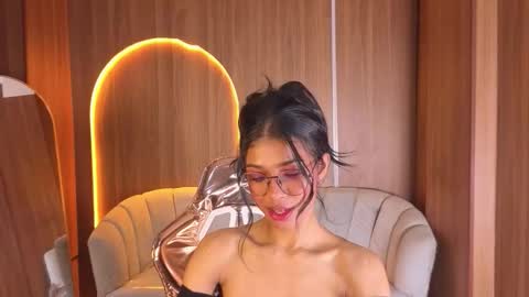 alina_b_ online show from 20, 3, 2026