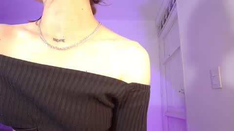 Snapshot of alina_lee01 chatting on 27, 7, 2026 NYX online show from 27, 7, 2026