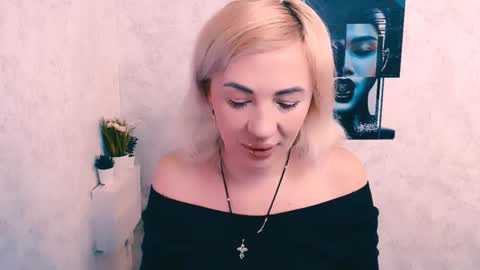 Alina online show from 4, 12, 2025