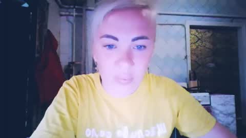 Snapshot of alinafrey_ chatting on 27, 5, 2026 Alina online show from 27, 5, 2026
