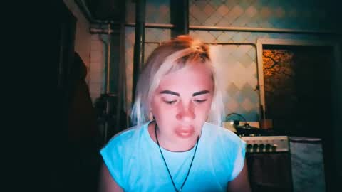 Snapshot of alinafrey_ chatting on 16, 6, 2026 Alina online show from 16, 6, 2026