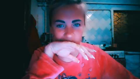 Snapshot of alinafrey_ chatting on 18, 6, 2026 Alina online show from 18, 6, 2026
