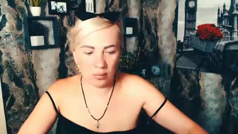 Snapshot of alinafrey_ chatting on 18, 7, 2026 Alina online show from 18, 7, 2026