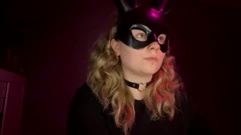Snapshot of alinahotgirl chatting on 5, 5, 2026 Alina online show from 5, 5, 2026
