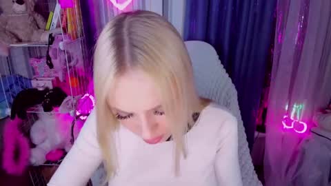 alinaocean online show from 15, 4, 2026