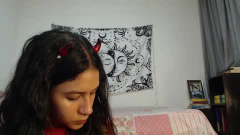 Snapshot of alinawoolf_ chatting on 11, 1, 2025 Ali online show from 11, 1, 2025