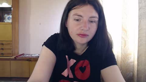 Snapshot of alinaxjames chatting on 25, 4, 2026 AlinaxJames online show from 25, 4, 2026